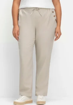 Hose in Leinenoptik mit Dehnbund und Zierknöpfen