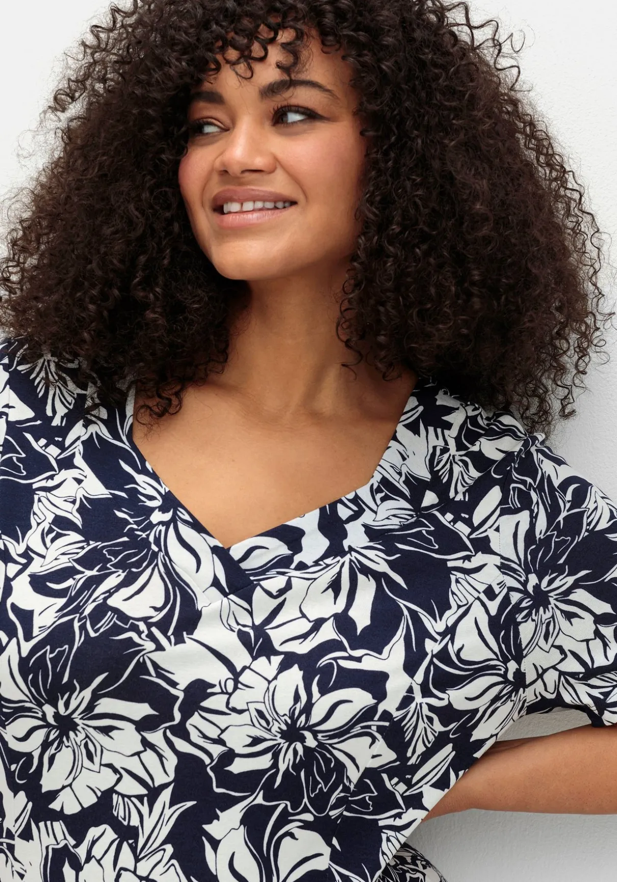 Jerseykleid in A-Linie, mit Blumenprint