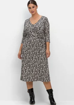 Jerseykleid in Wickeloptik, mit Blätterprint