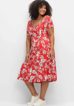 Jerseykleid mit Blumendruck und Herzausschnitt