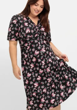 Jerseykleid mit geknotetem Ausschnitt