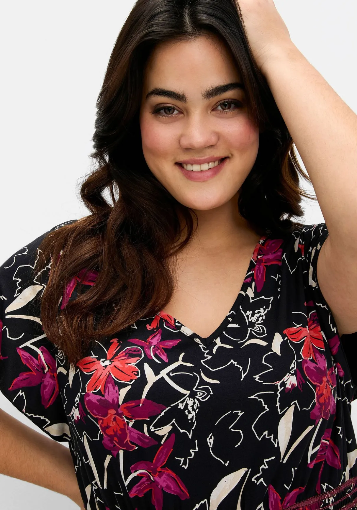 Jerseykleid mit Zierbändern im Rücken