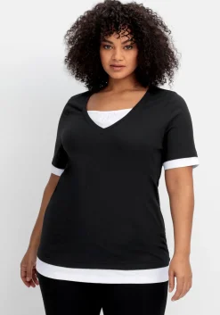 Jerseyshirt in 2-in-1-Optik, mit V-Ausschnitt