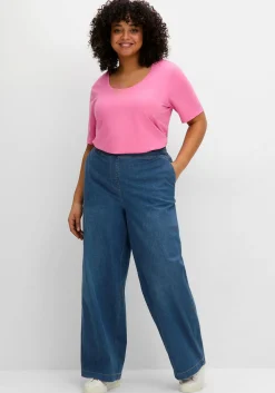 Jerseyshirt mit Rundhalsausschnitt, leicht tailliert