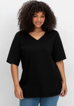 Jerseyshirt mit V-Ausschnitt, leicht tailliert