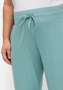 Joggpants mit Rundum-Dehnbund und Bindeband