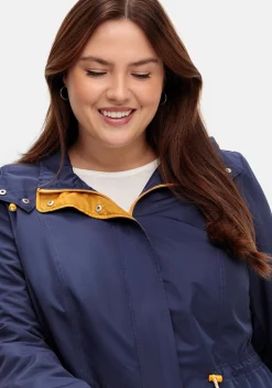 Kapuzenjacke mit Kontrastfutter und Taillen-Tunnelzug