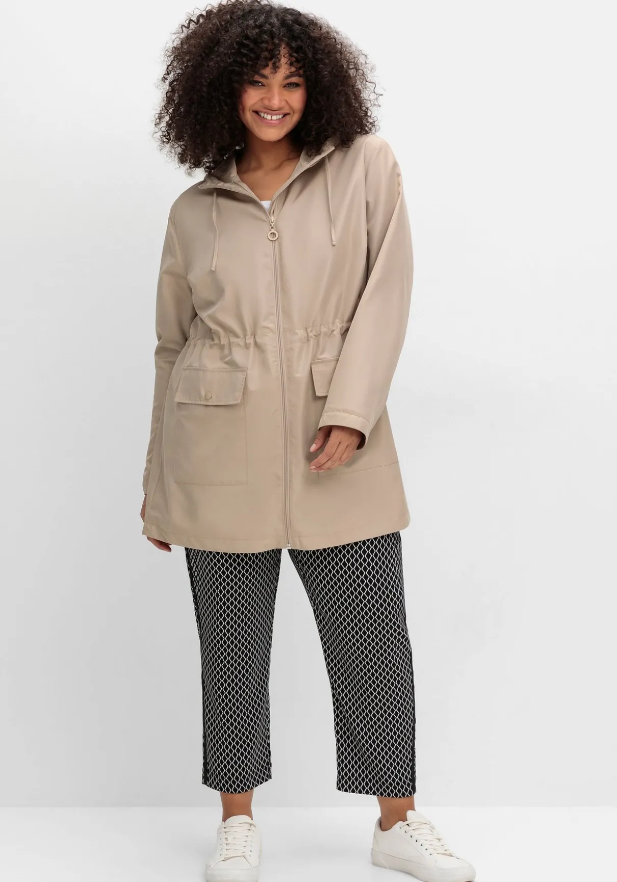 Kapuzenjacke mit Reißverschluss und Tunnelzug