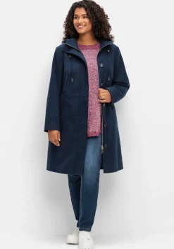 Kapuzenmantel in leichter A-Linie, mit hoher Taille