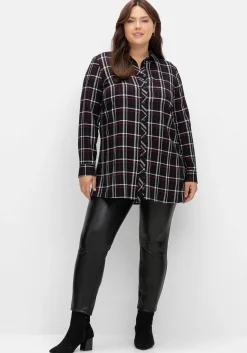 Karierte Longbluse mit Seitenschlitzen