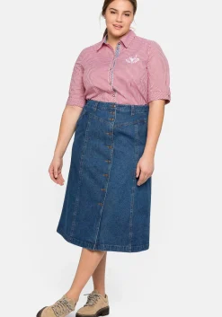 Karierte Trachtenbluse mit Stickereien