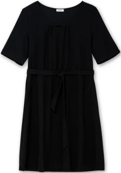 Kleid aus Crêpe, mit Bindegürtel und Taschen