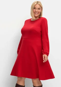 Kleid aus Interlock, mit ausgestelltem Rock