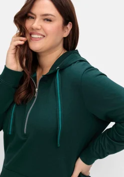 Kniefreies Kapuzensweatkleid mit Kängurutasche