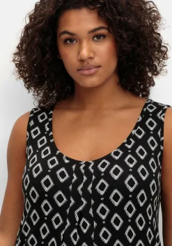 Knielanges Strandkleid mit Kellerfalte vorn