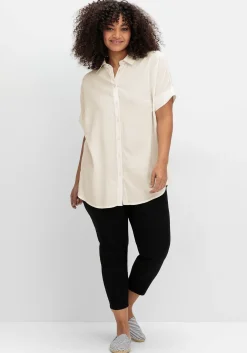 Kurzarmbluse mit überschnittenen Schultern