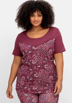 Kurzarmshirt aus Single-Jersey, mit Paisleymuster