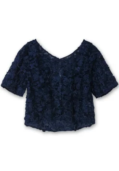 Kurzarm-Tunika aus floraler Spitze, im Rücken offen