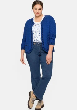 Kurze Trachten-Strickjacke mit Zierborte