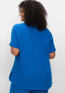 Kurzärmlige Hemdbluse aus Musselin
