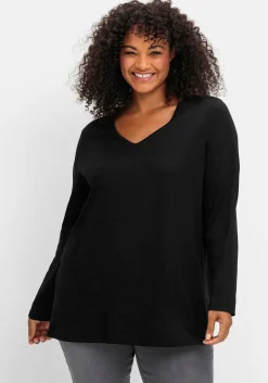 Langarmshirt mit V-Ausschnitt, in leichter A-Linie