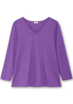 Langarmshirt mit V-Ausschnitt, in leichter A-Linie