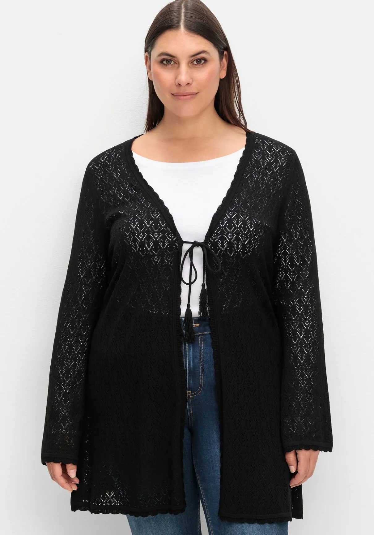 Lange Ajour-Strickjacke mit Bindeband