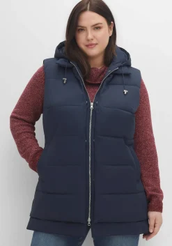 Lange Steppweste im Lagenlook, mit Kapuze