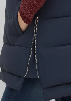 Lange Steppweste im Lagenlook, mit Kapuze