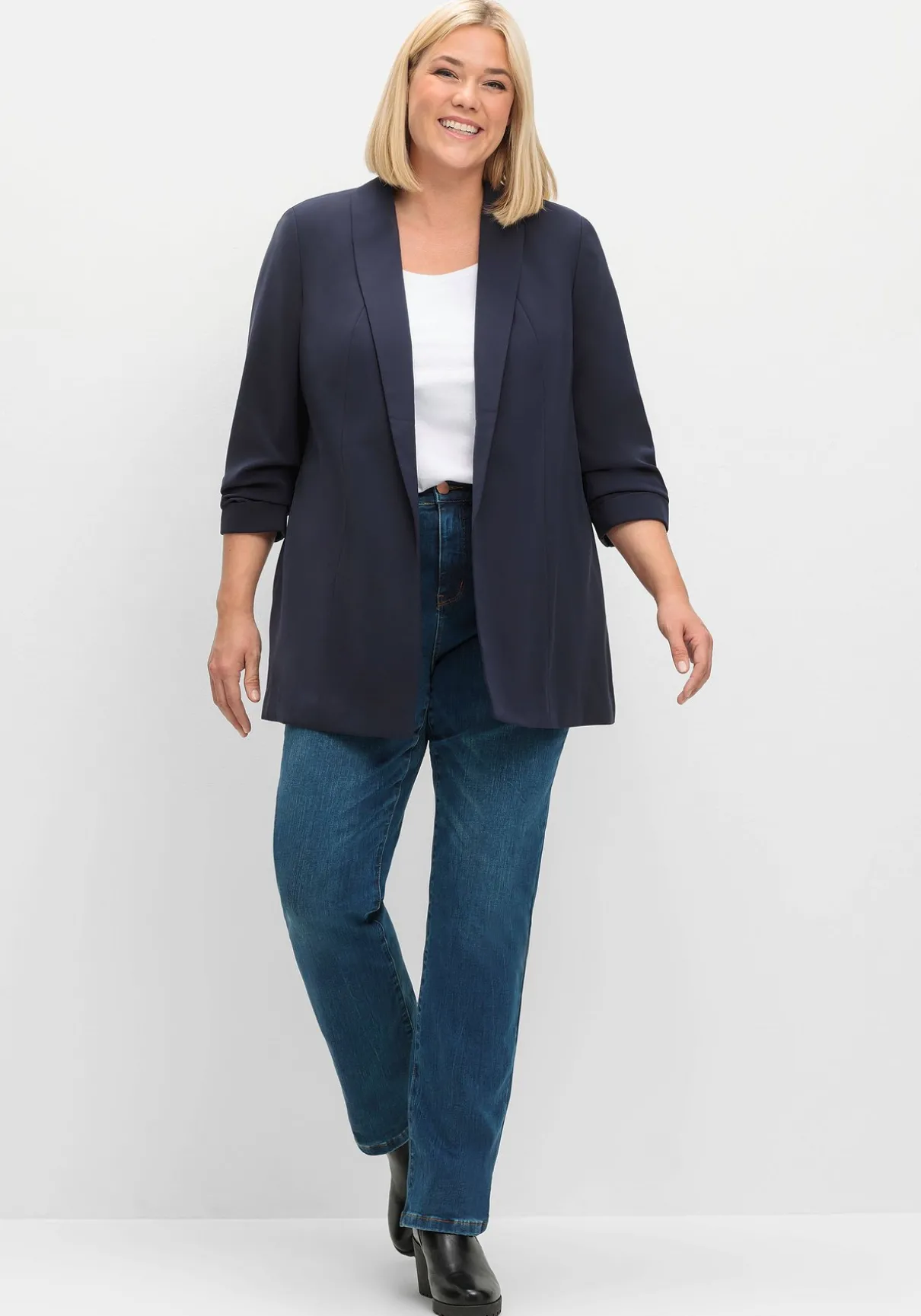 Langer Blazer mit Schalkragen und gerafftem 3/4-Arm