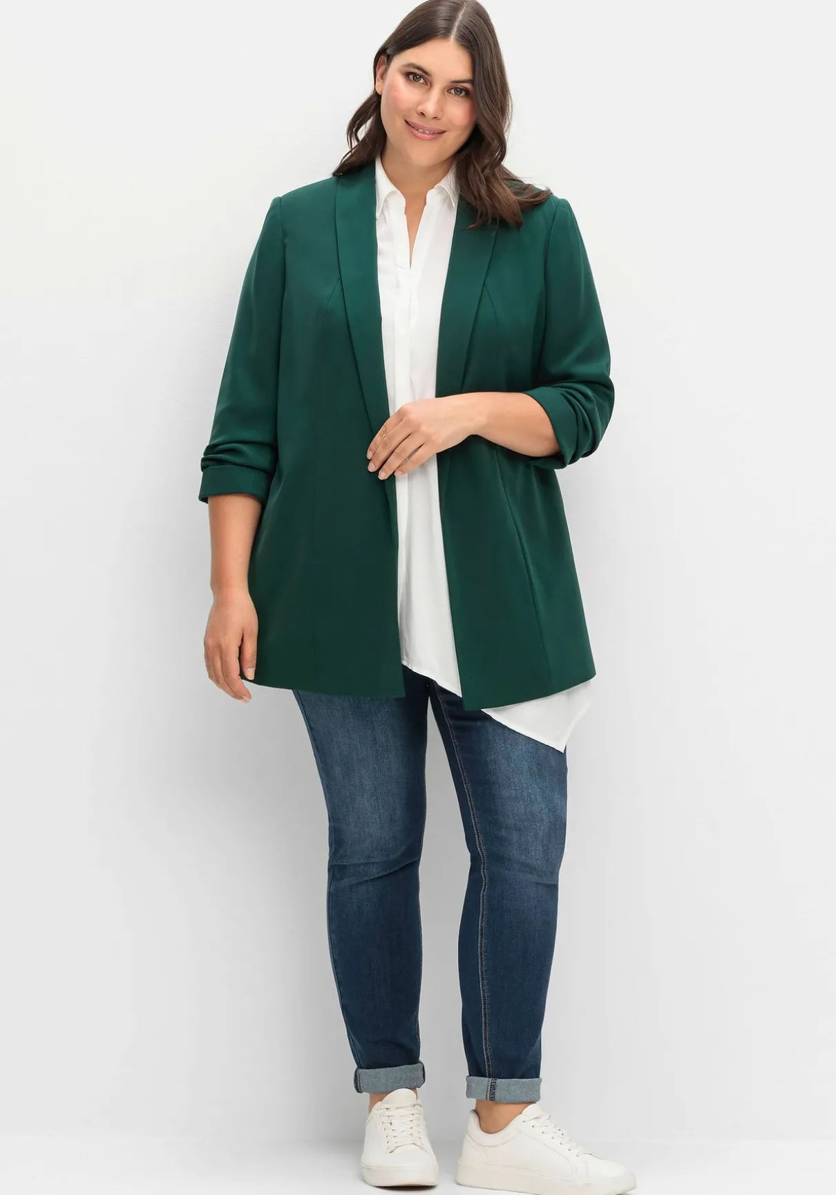 Langer Blazer mit Schalkragen und gerafftem 3/4-Arm