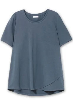 Langes Yogashirt in Lagenoptik, mit Lotusdruck hinten