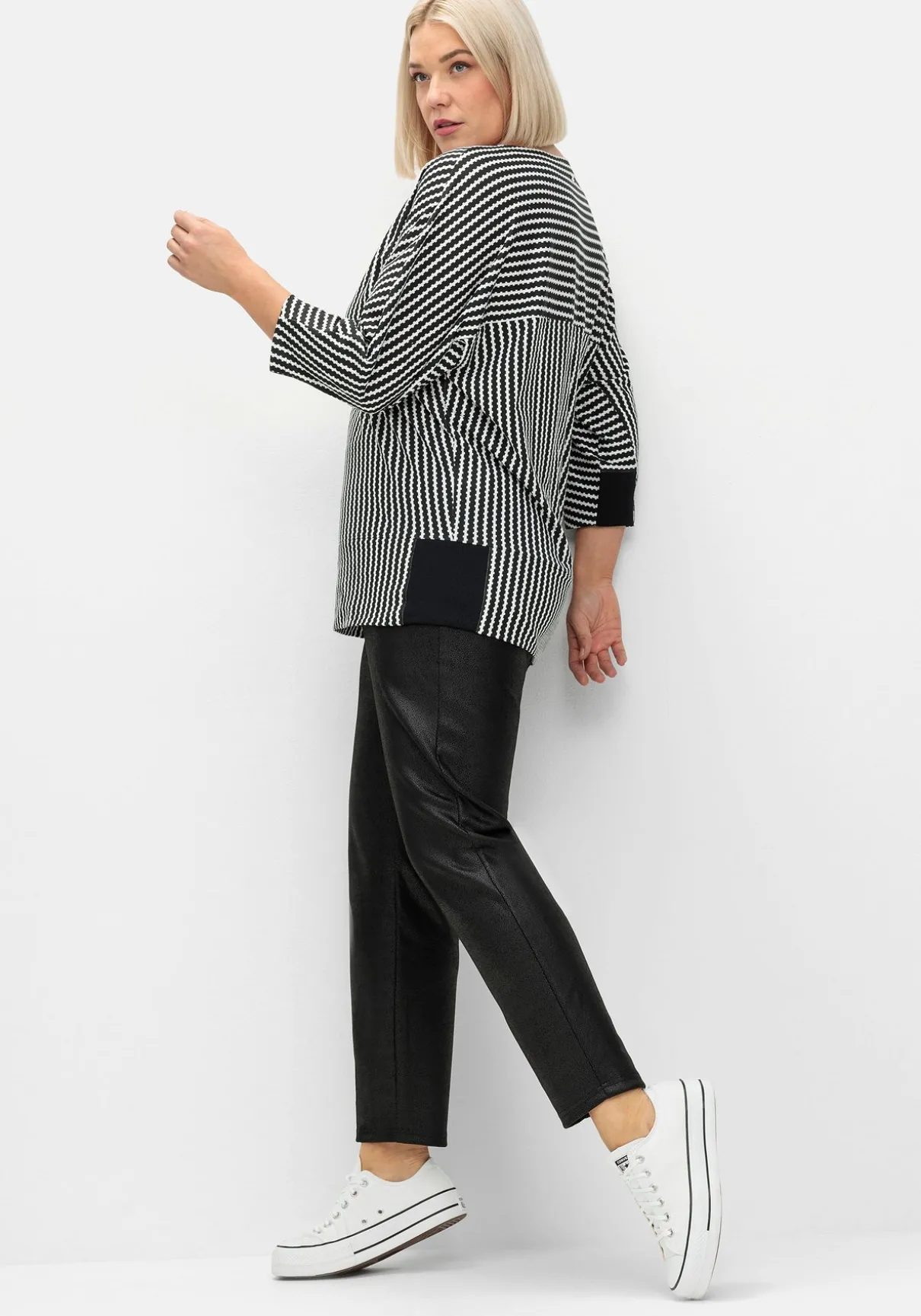 Leggings aus leicht glänzendem Lederimitat