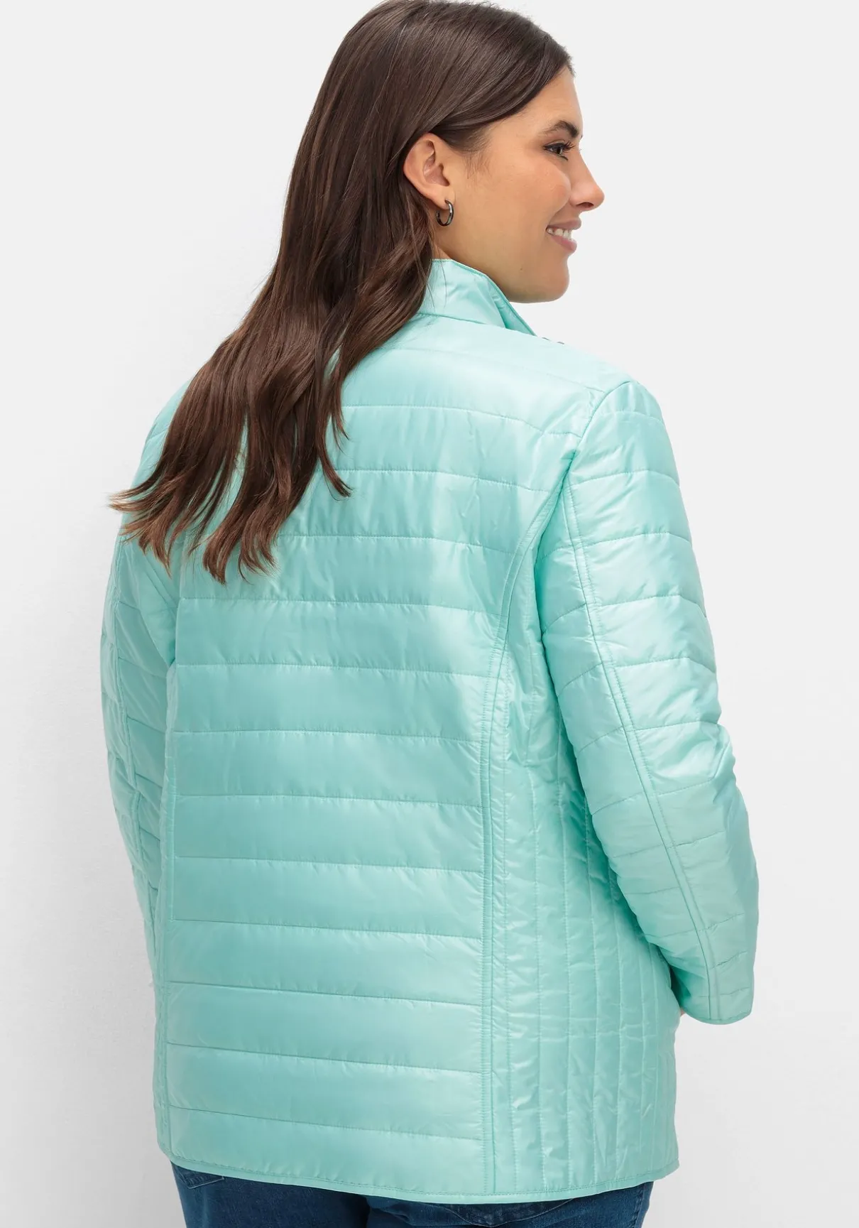 Leicht wattierte Steppjacke mit Stehkragen