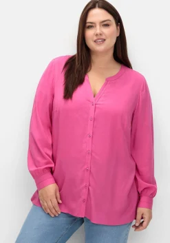 Longbluse mit tonigen Stickereien