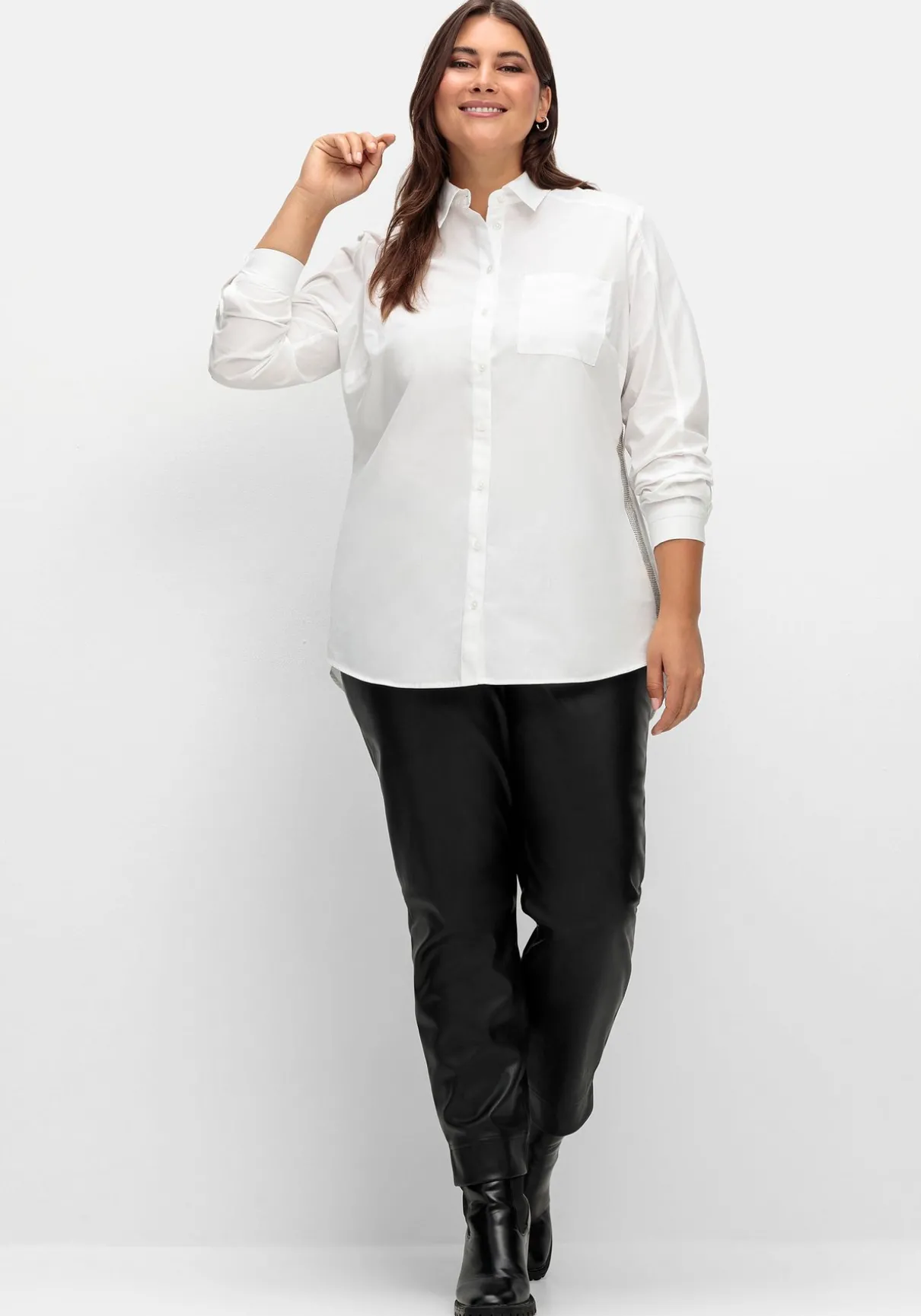 Longbluse mit Glitzerdetails