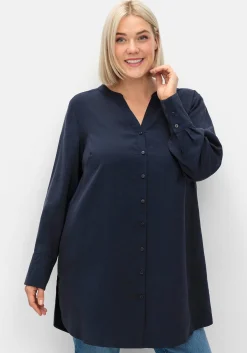 Longbluse mit Passe und Raffungen hinten