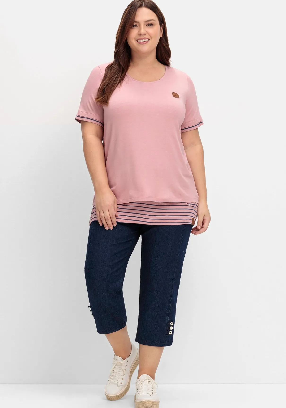 Longshirt in 2-in-1-Optik, mit Rundhalsausschnitt