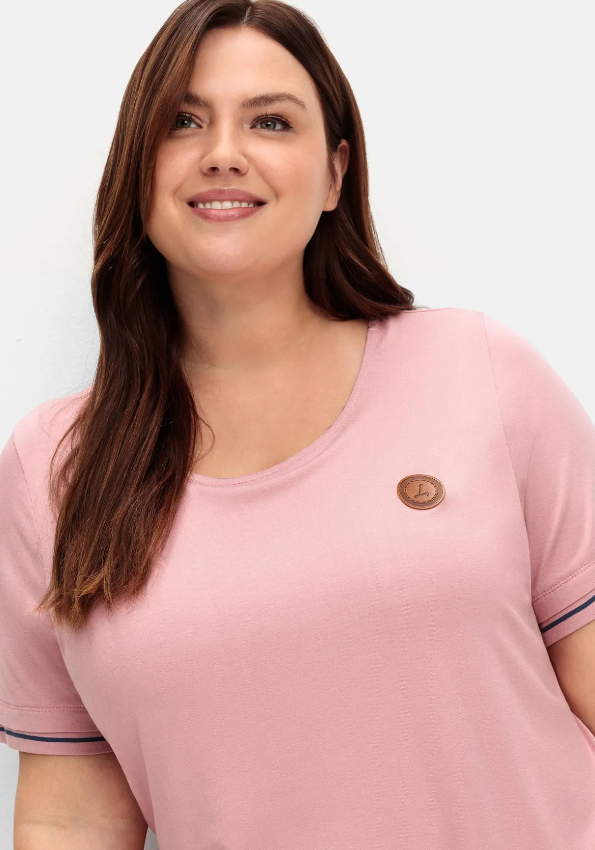 Longshirt in 2-in-1-Optik, mit Rundhalsausschnitt