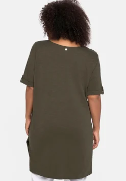 Longshirt mit geschlitztem Ausschnitt