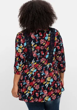 Longtunika mit Blumendruck, in Crinkle-Optik