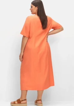 Maxikleid im Leinen-Mix, mit Knopfleiste