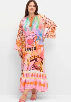 Maxikleid im Mustermix, mit Volant am Saum