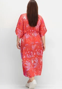 Maxikleid im Mustermix, mit tiefem V-Ausschnitt