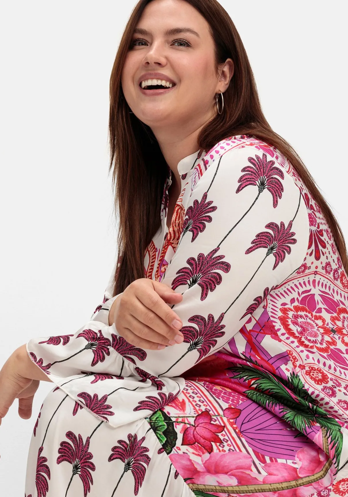 Maxikleid im Mustermix, mit Trompetenärmeln