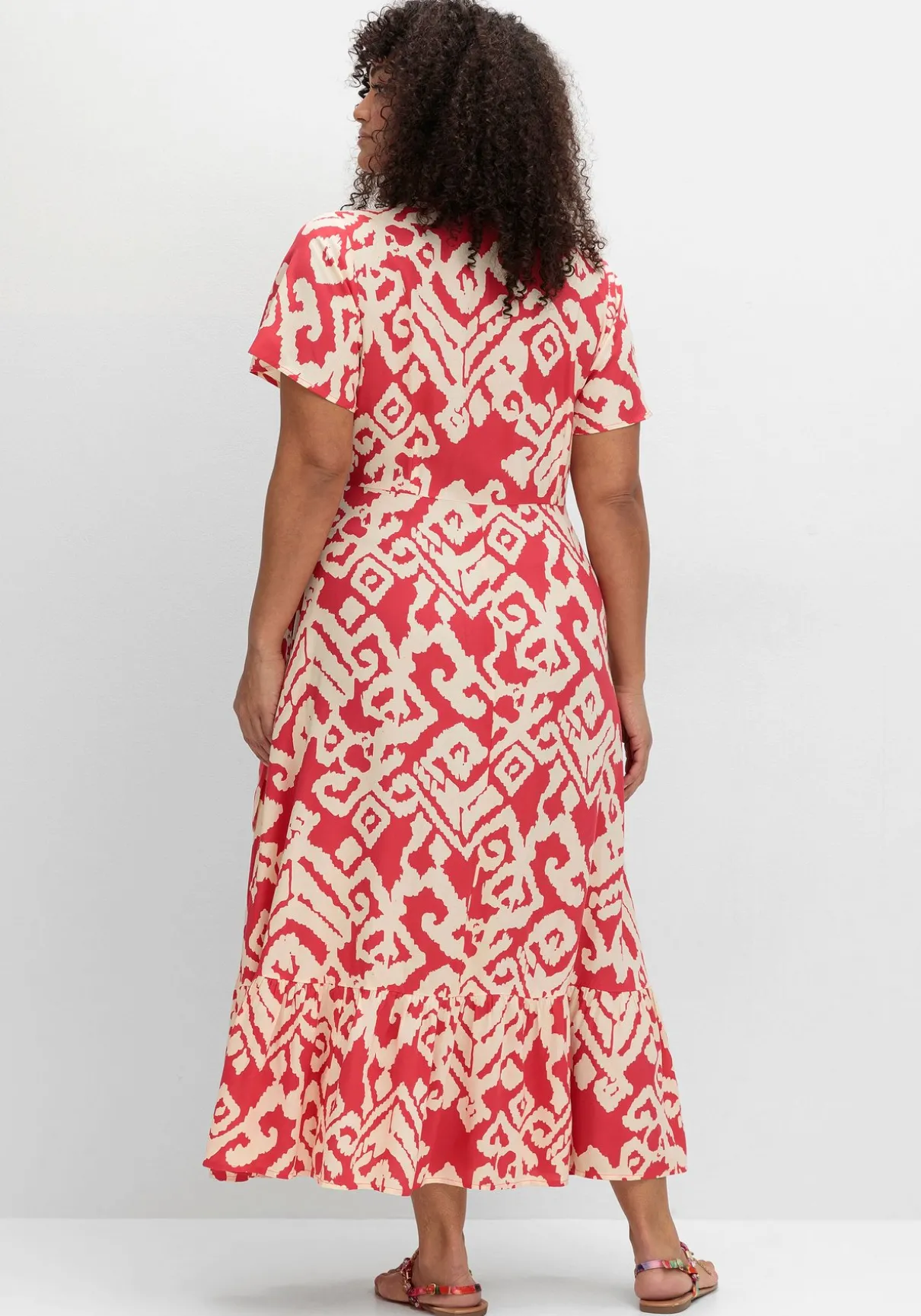 Maxikleid in Wickeloptik, mit Grafikprint