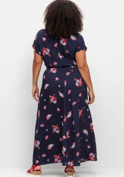 Maxikleid mit Alloverdruck und gesmokter Taille