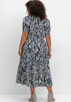 Maxikleid mit Grafikprint und Volantsaum