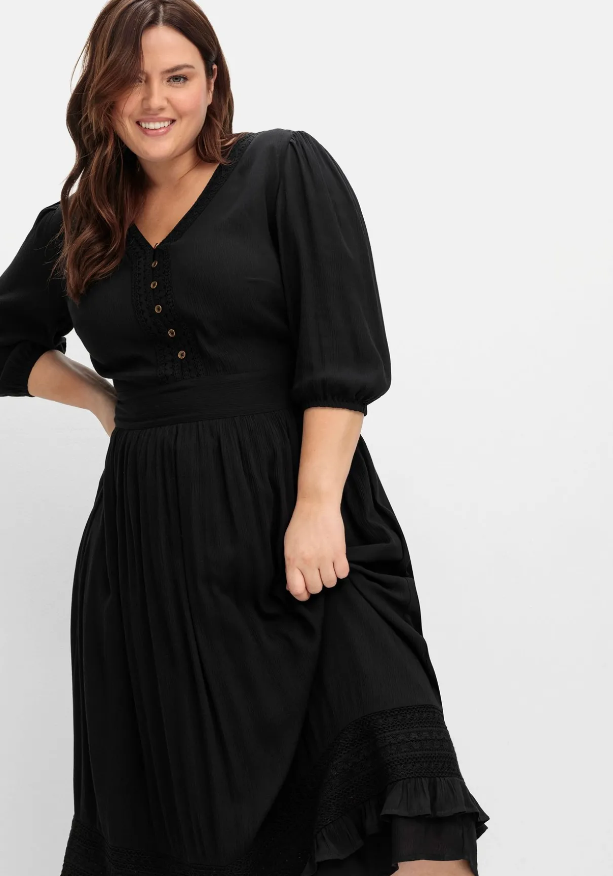 Maxikleid mit Volant, in Crinkle-Qualität