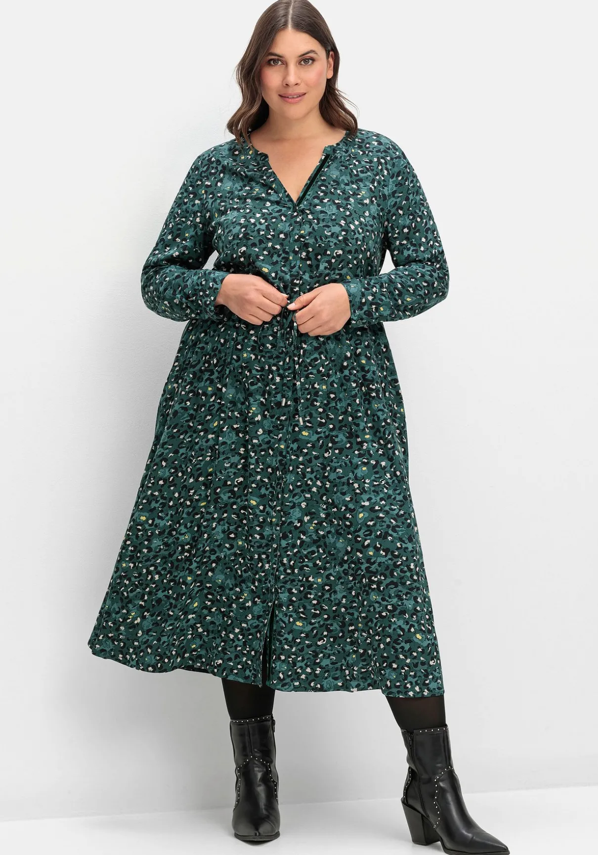 Midikleid mit Tunnelzug in der Taille